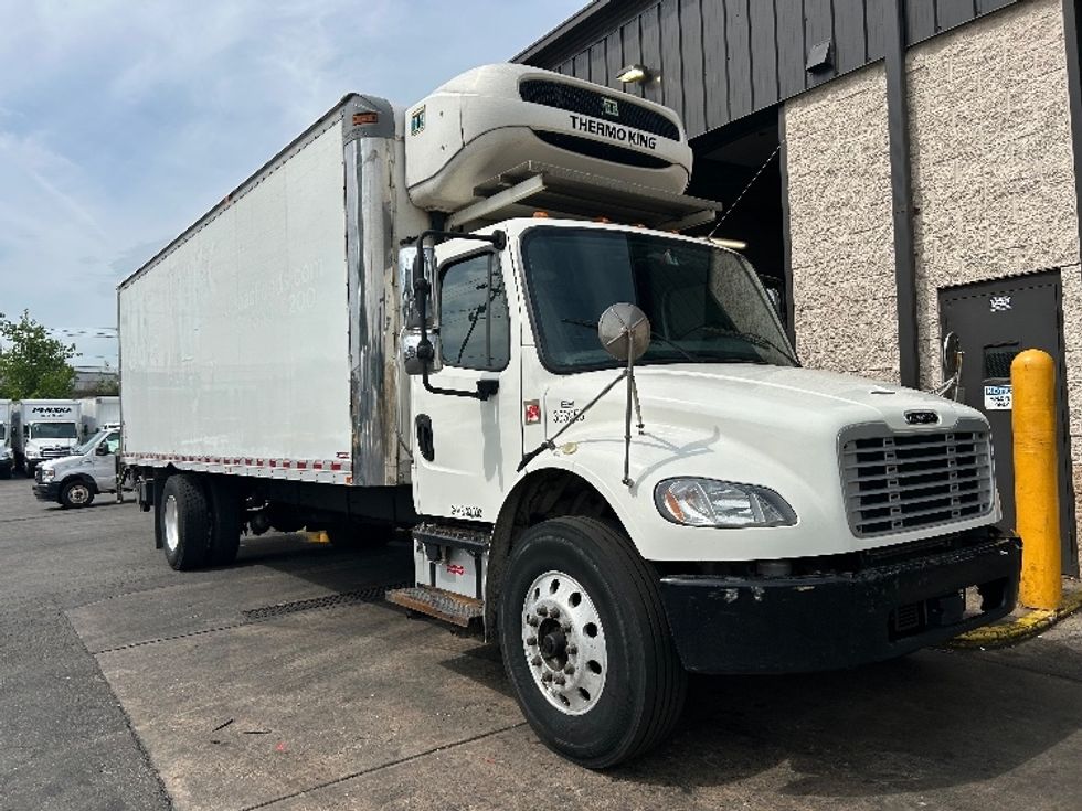 Refrigerated Truck-Light and Medium Duty Trucks-Freightliner-2020-M2-North Bergen-NJ-176,158\n\t\tmiles-$ 45,000 - Image 1