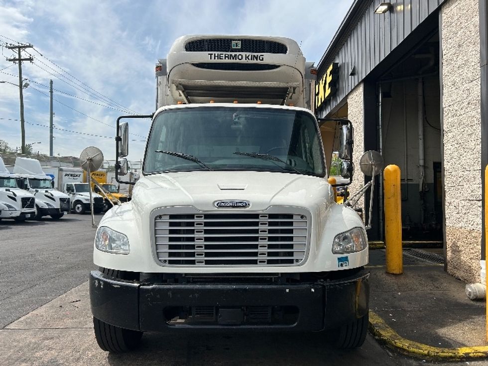 Refrigerated Truck-Light and Medium Duty Trucks-Freightliner-2020-M2-North Bergen-NJ-176,158\n\t\tmiles-$ 45,000 - Image 2