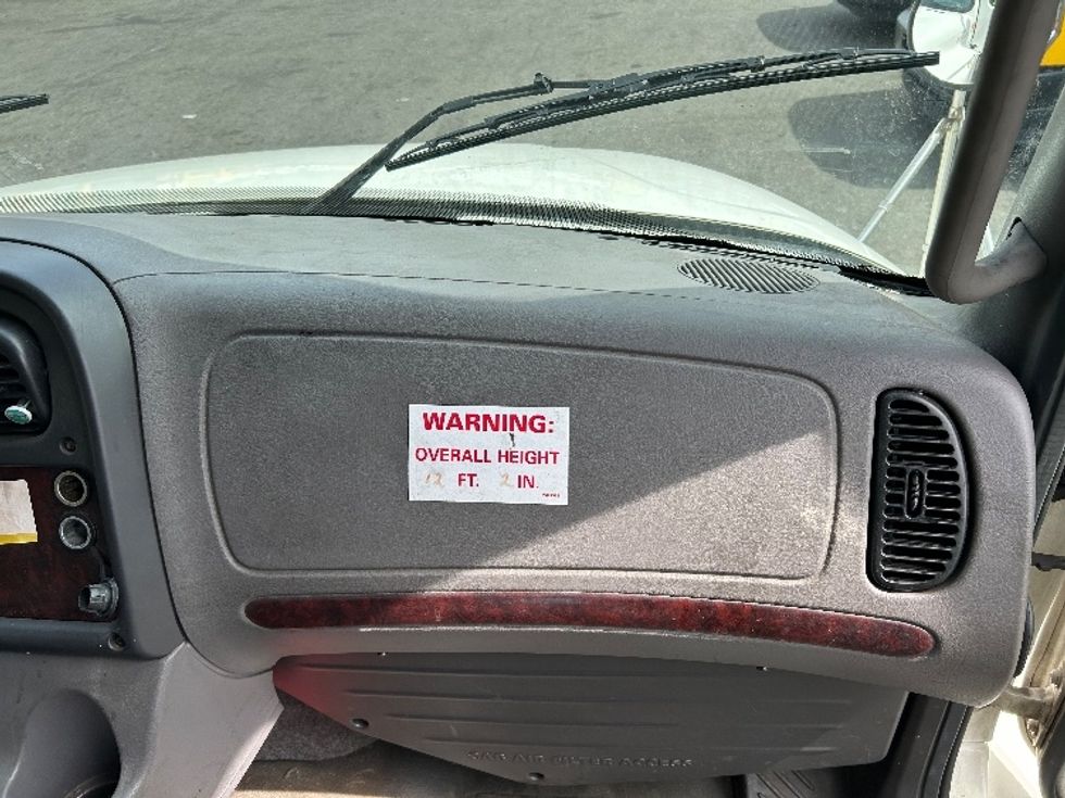 Refrigerated Truck-Light and Medium Duty Trucks-Freightliner-2020-M2-North Bergen-NJ-176,158\n\t\tmiles-$ 45,000 - Image 21