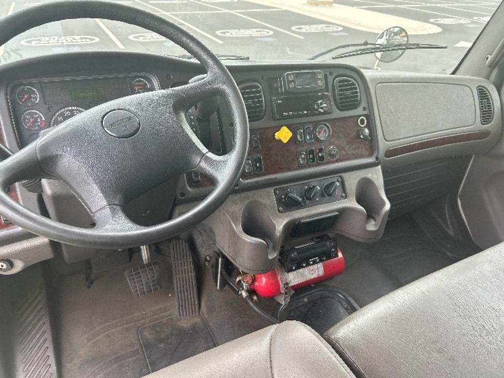 Refrigerated Truck-Light and Medium Duty Trucks-Freightliner-2020-M2-North Bergen-NJ-179,279\n\t\tmiles-$ 49,500 - Image 18