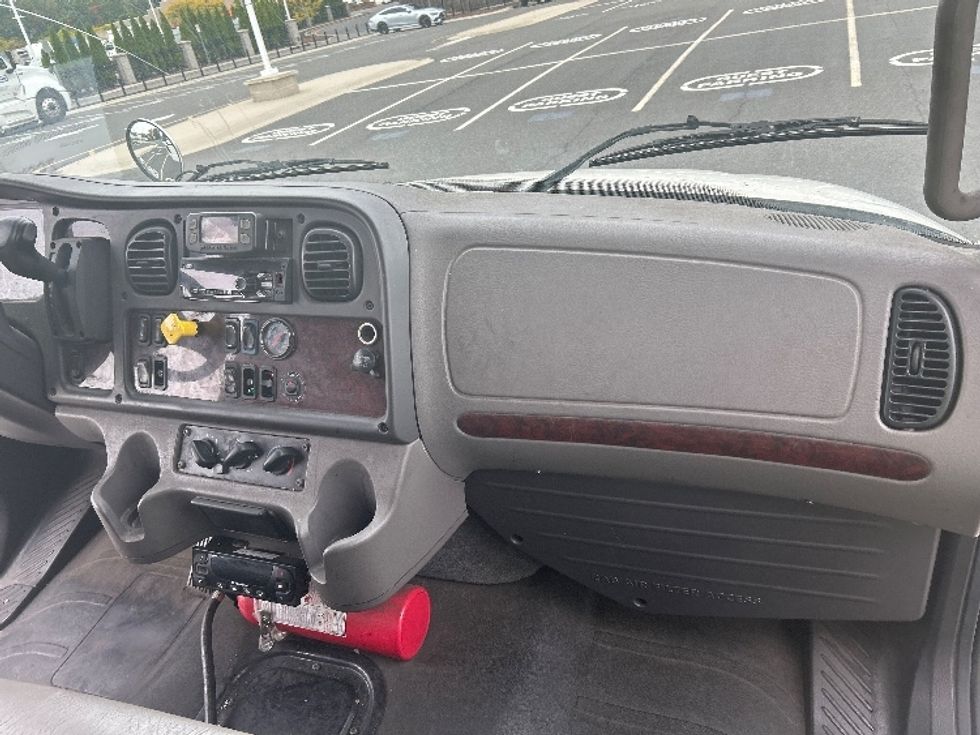 Refrigerated Truck-Light and Medium Duty Trucks-Freightliner-2020-M2-North Bergen-NJ-179,279\n\t\tmiles-$ 49,500 - Image 21