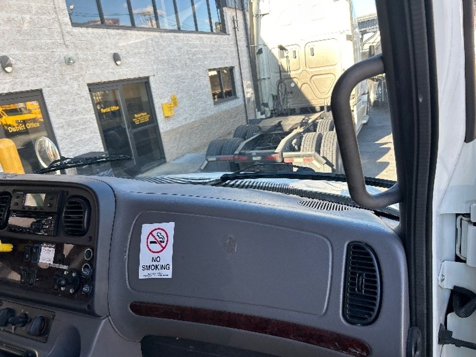 Refrigerated Truck-Light and Medium Duty Trucks-Freightliner-2020-M2-North Bergen-NJ-212,343\n\t\tmiles-$ 55,000 - Image 21