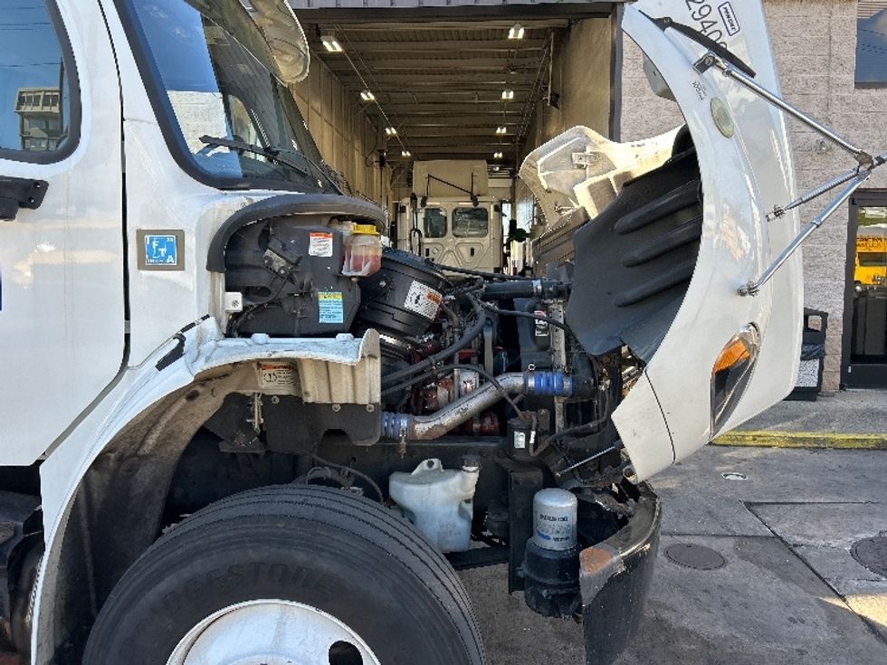Refrigerated Truck-Light and Medium Duty Trucks-Freightliner-2020-M2-North Bergen-NJ-212,343\n\t\tmiles-$ 55,000 - Image 23