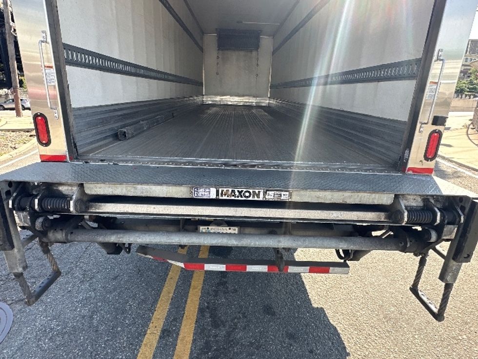 Refrigerated Truck-Light and Medium Duty Trucks-Freightliner-2020-M2-North Bergen-NJ-83,009\n\t\tmiles-$ 60,000 - Image 10