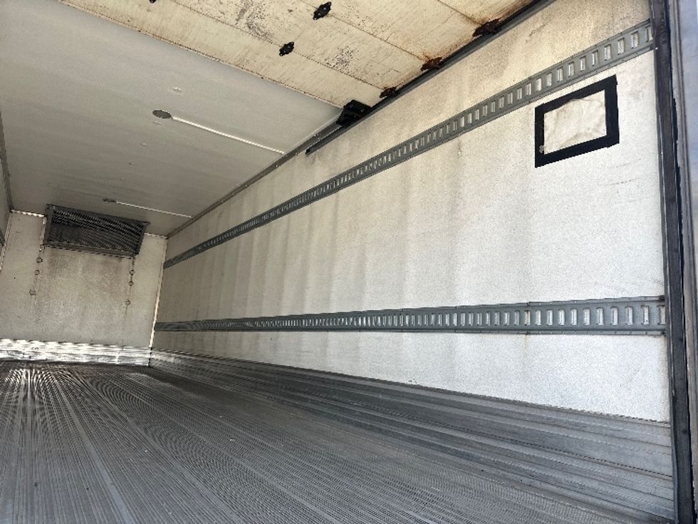 Refrigerated Truck-Light and Medium Duty Trucks-Freightliner-2020-M2-North Bergen-NJ-83,009\n\t\tmiles-$ 60,000 - Image 12