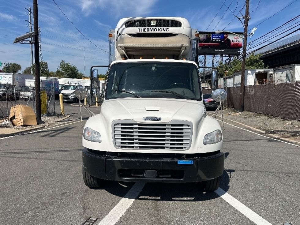 Refrigerated Truck-Light and Medium Duty Trucks-Freightliner-2020-M2-North Bergen-NJ-83,009\n\t\tmiles-$ 60,000 - Image 2