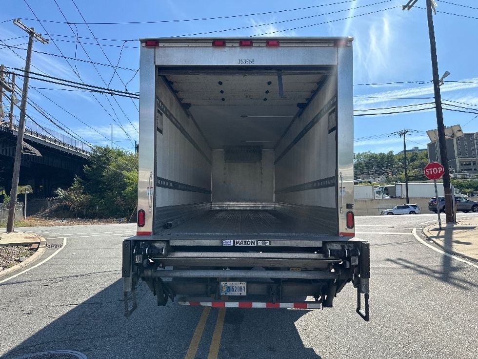 Refrigerated Truck-Light and Medium Duty Trucks-Freightliner-2020-M2-North Bergen-NJ-83,009\n\t\tmiles-$ 60,000 - Image 8