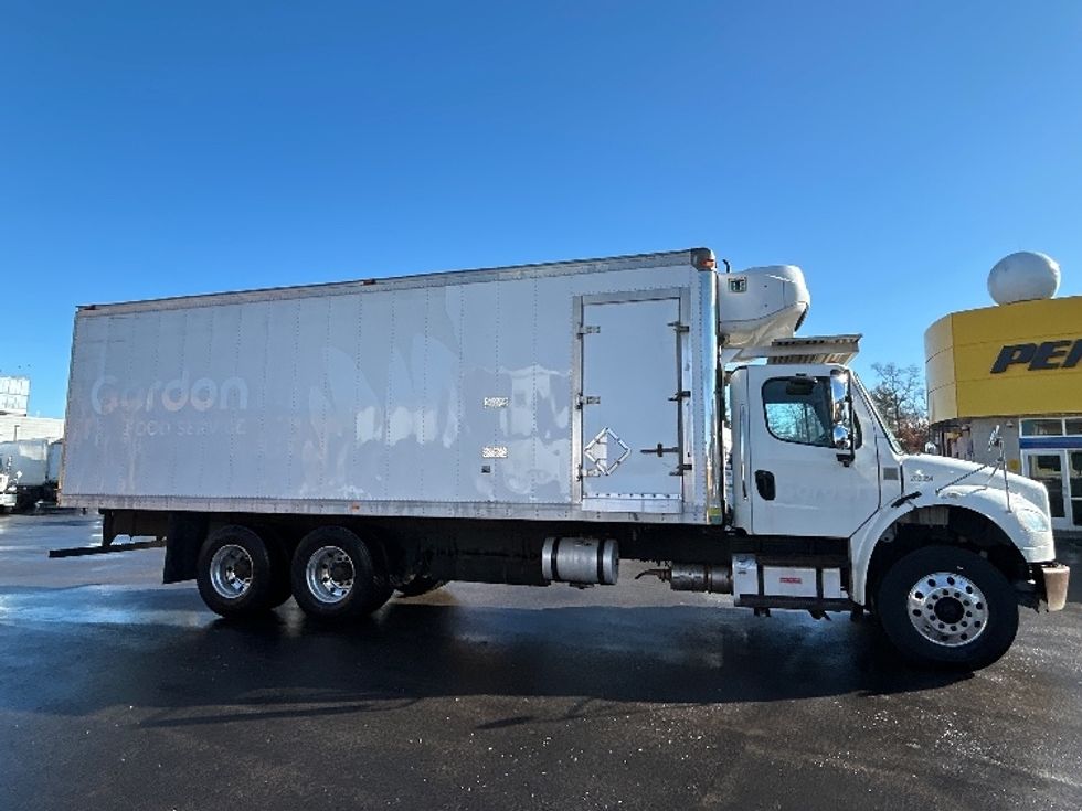 Refrigerated Truck-Light and Medium Duty Trucks-Freightliner-2020-M2-Norton-MA-144,878\n\t\tmiles-$ 69,250 - Image 15