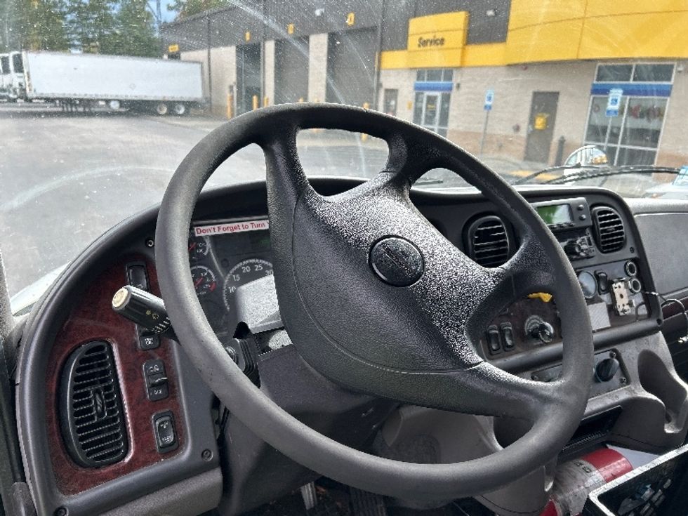 Refrigerated Truck-Light and Medium Duty Trucks-Freightliner-2020-M2-Norton-MA-159,859\n\t\tmiles-$ 68,500 - Image 17