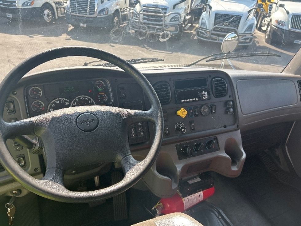 Refrigerated Truck-Light and Medium Duty Trucks-Freightliner-2020-M2-Obetz-OH-165,029\n\t\tmiles-$ 50,500 - Image 17