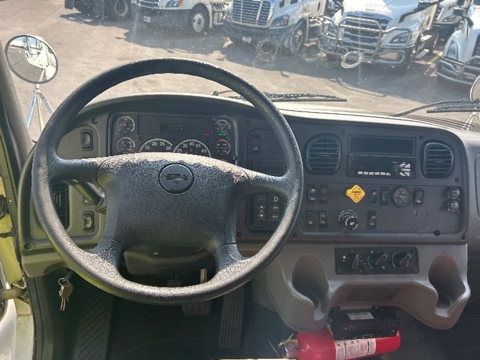 Refrigerated Truck-Light and Medium Duty Trucks-Freightliner-2020-M2-Obetz-OH-165,029\n\t\tmiles-$ 50,500 - Image 18