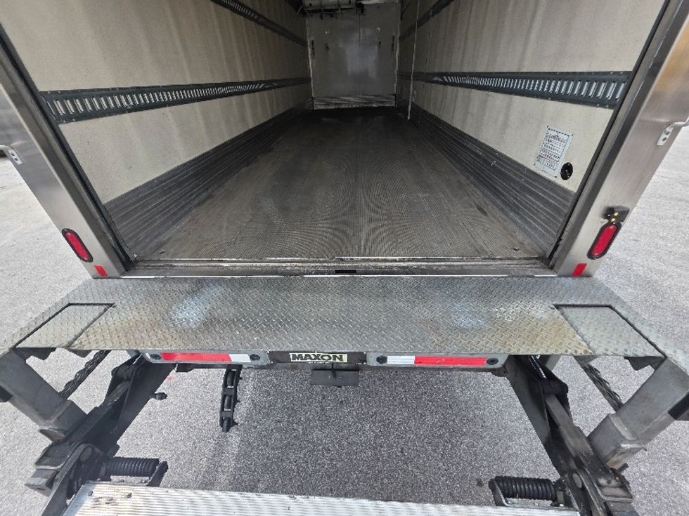 Refrigerated Truck-Light and Medium Duty Trucks-Freightliner-2020-M2-Ocala-FL-155,009\n\t\tmiles-$ 47,500 - Image 10
