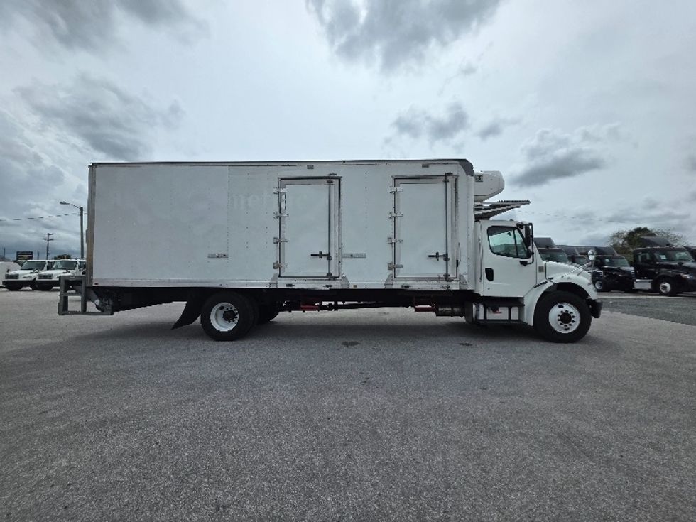 Refrigerated Truck-Light and Medium Duty Trucks-Freightliner-2020-M2-Ocala-FL-155,009\n\t\tmiles-$ 47,500 - Image 15