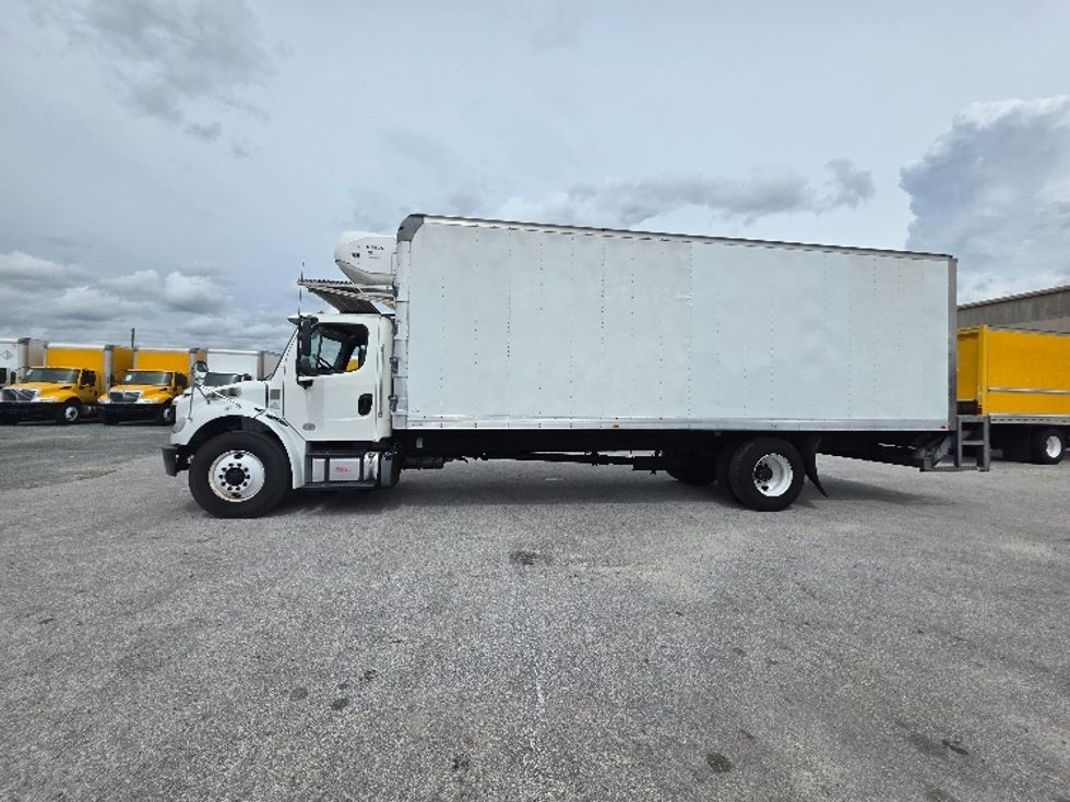 Refrigerated Truck-Light and Medium Duty Trucks-Freightliner-2020-M2-Ocala-FL-155,009\n\t\tmiles-$ 47,500 - Image 4