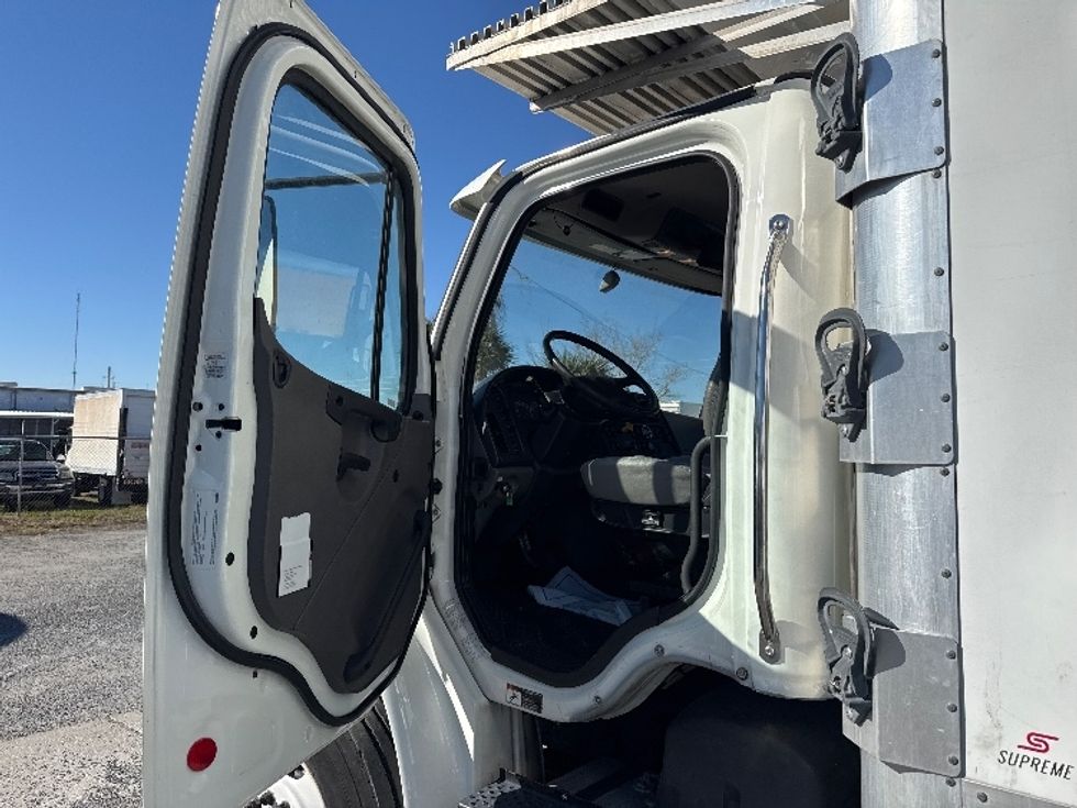 Refrigerated Truck-Light and Medium Duty Trucks-Freightliner-2020-M2-Ocala-FL-246,851\n\t\tmiles-$ 58,500 - Image 16