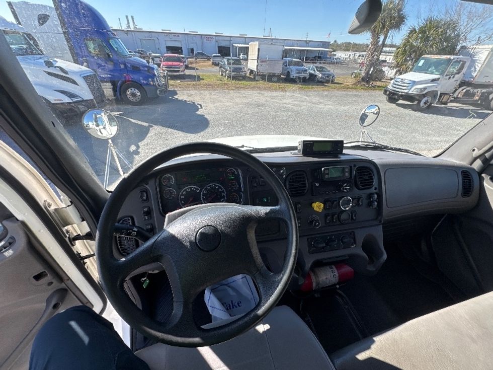 Refrigerated Truck-Light and Medium Duty Trucks-Freightliner-2020-M2-Ocala-FL-246,851\n\t\tmiles-$ 58,500 - Image 18