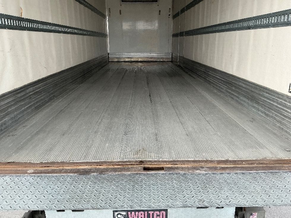 Refrigerated Truck-Light and Medium Duty Trucks-Freightliner-2020-M2-Omaha-NE-126,898\n\t\tmiles-$ 69,000 - Image 10