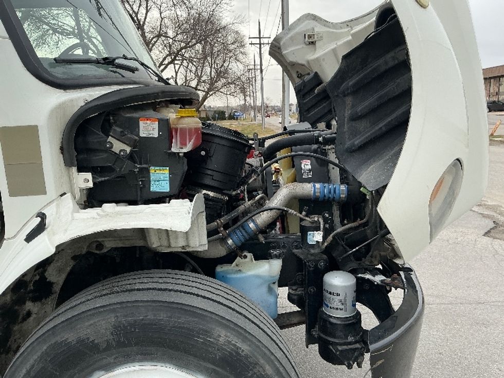 Refrigerated Truck-Light and Medium Duty Trucks-Freightliner-2020-M2-Omaha-NE-126,898\n\t\tmiles-$ 69,000 - Image 23