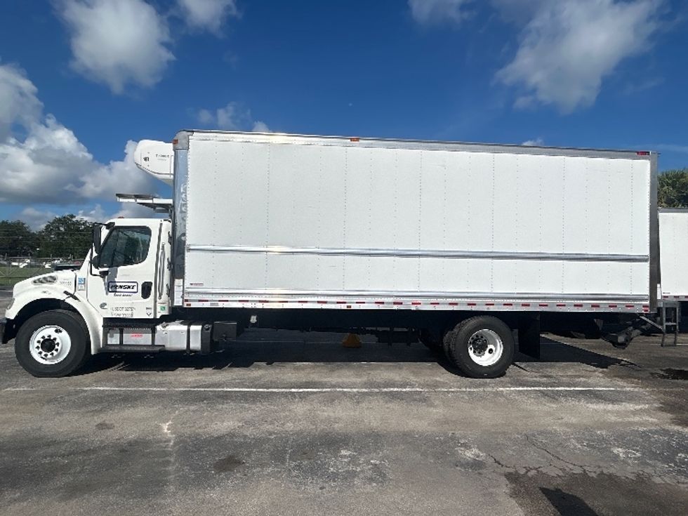 Refrigerated Truck-Light and Medium Duty Trucks-Freightliner-2020-M2-Orlando-FL-236,043\n\t\tmiles-$ 44,750 - Image 4