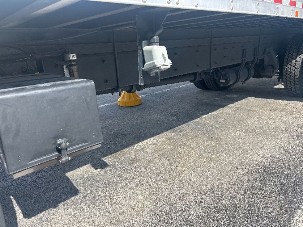 Refrigerated Truck-Light and Medium Duty Trucks-Freightliner-2020-M2-Orlando-FL-236,043\n\t\tmiles-$ 44,750 - Image 5