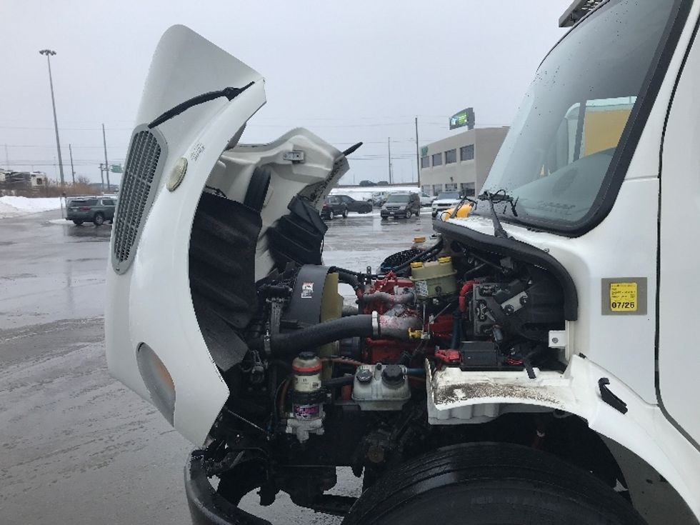 Refrigerated Truck-Light and Medium Duty Trucks-Freightliner-2020-M2-Oshawa-ON-221,165\n\t\tkm-$ 83,500 - Image 24