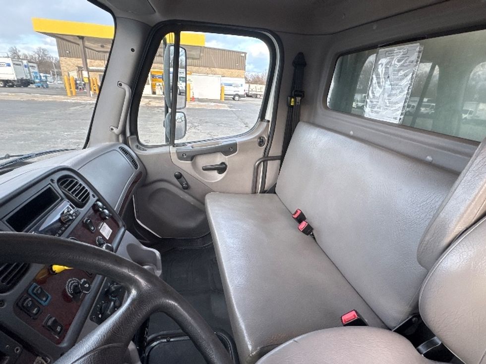 Refrigerated Truck-Light and Medium Duty Trucks-Freightliner-2020-M2-Parsippany-NJ-145,677\n\t\tmiles-$ 59,000 - Image 19
