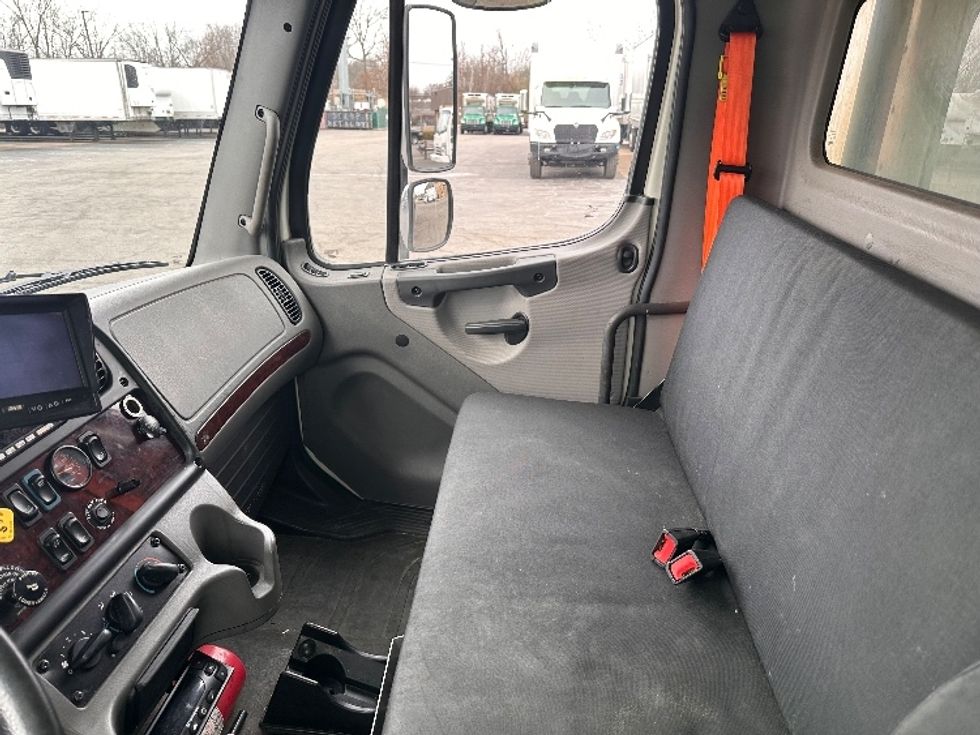 Refrigerated Truck-Light and Medium Duty Trucks-Freightliner-2020-M2-Parsippany-NJ-365,838\n\t\tmiles-$ 23,750 - Image 19