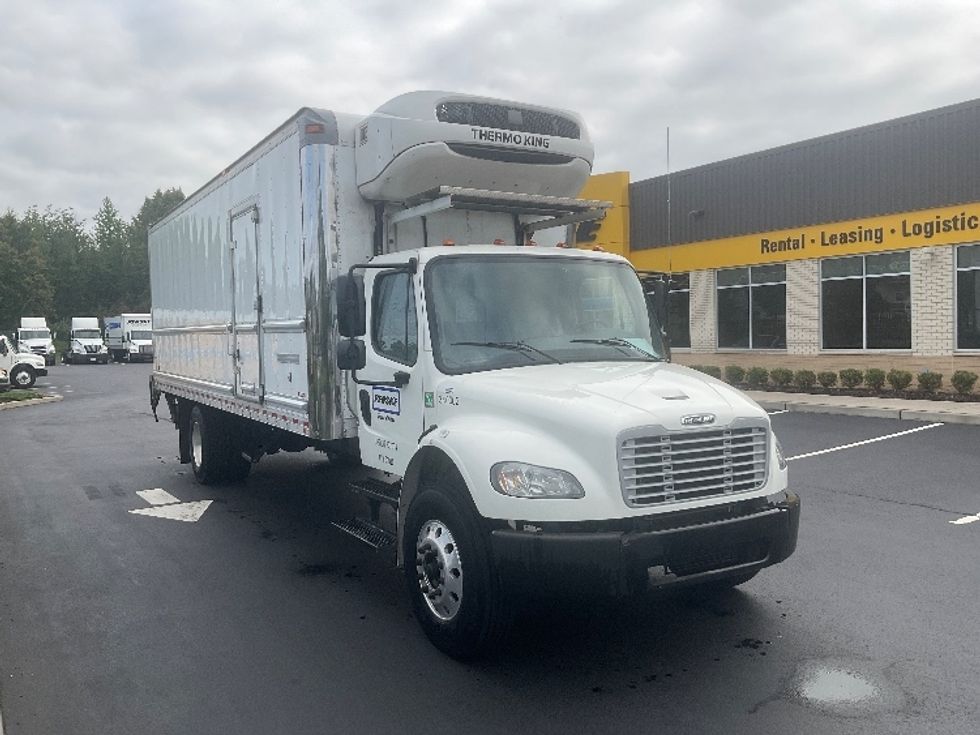 Refrigerated Truck-Light and Medium Duty Trucks-Freightliner-2020-M2-Pennsauken-NJ-138,562\n\t\tmiles-$ 58,250 - Image 1