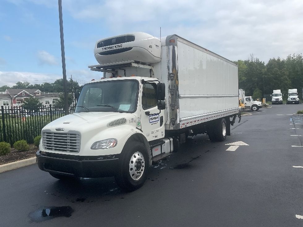 Refrigerated Truck-Light and Medium Duty Trucks-Freightliner-2020-M2-Pennsauken-NJ-138,562\n\t\tmiles-$ 58,250 - Image 3