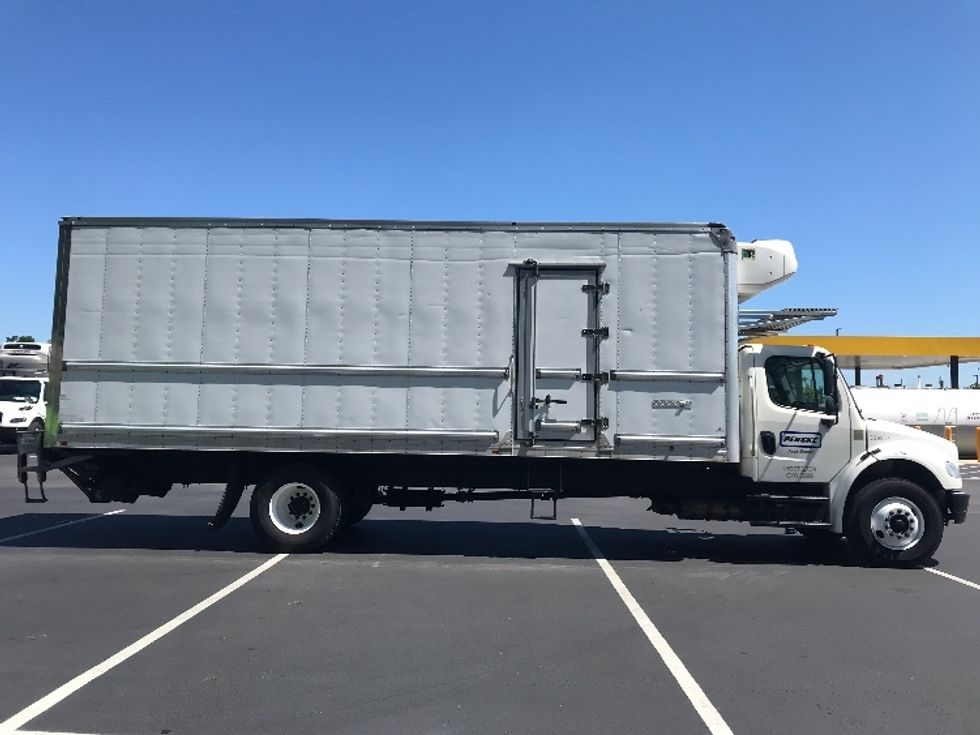 Refrigerated Truck-Light and Medium Duty Trucks-Freightliner-2020-M2-Pensacola-FL-169,335\n\t\tmiles-$ 55,500 - Image 15