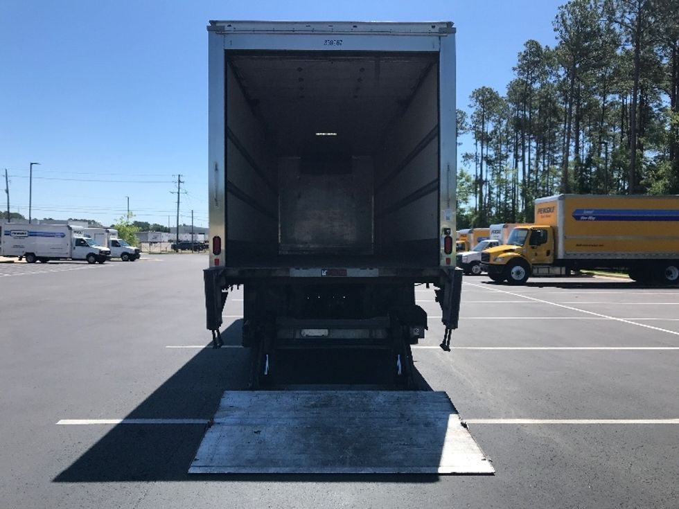 Refrigerated Truck-Light and Medium Duty Trucks-Freightliner-2020-M2-Pensacola-FL-169,335\n\t\tmiles-$ 55,500 - Image 9