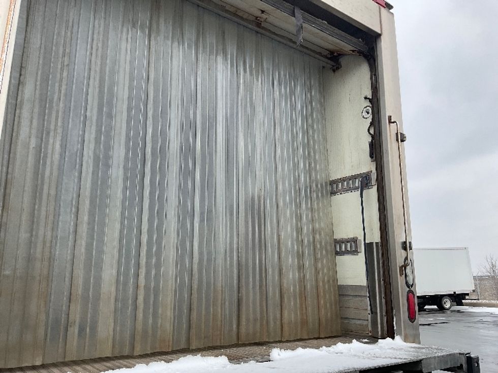 Refrigerated Truck-Light and Medium Duty Trucks-Freightliner-2020-M2-Perrysburg-OH-202,917\n\t\tmiles-$ 54,250 - Image 11