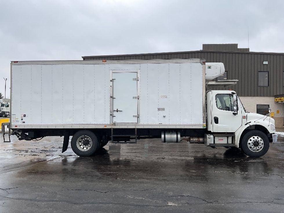 Refrigerated Truck-Light and Medium Duty Trucks-Freightliner-2020-M2-Perrysburg-OH-202,917\n\t\tmiles-$ 54,250 - Image 14