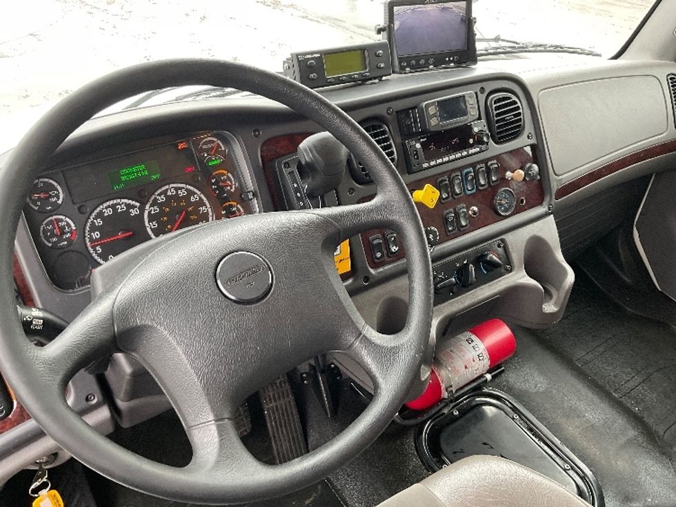 Refrigerated Truck-Light and Medium Duty Trucks-Freightliner-2020-M2-Perrysburg-OH-202,917\n\t\tmiles-$ 54,250 - Image 17