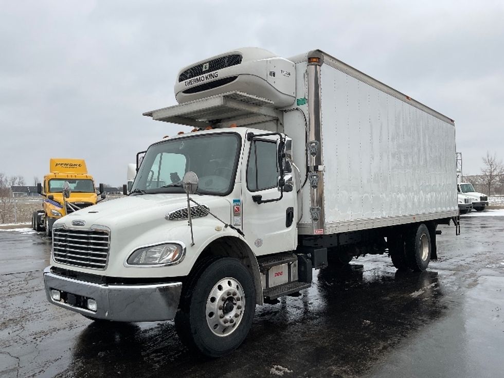 Refrigerated Truck-Light and Medium Duty Trucks-Freightliner-2020-M2-Perrysburg-OH-202,917\n\t\tmiles-$ 54,250 - Image 3