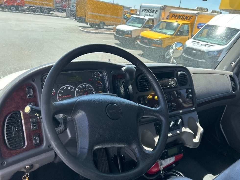 Refrigerated Truck-Light and Medium Duty Trucks-Freightliner-2020-M2-Phoenix-AZ-149,234\n\t\tmiles-$ 70,500 - Image 17