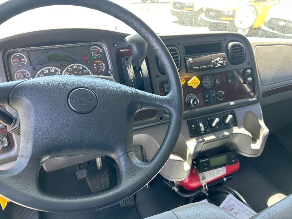 Refrigerated Truck-Light and Medium Duty Trucks-Freightliner-2020-M2-Phoenix-AZ-149,234\n\t\tmiles-$ 70,500 - Image 18