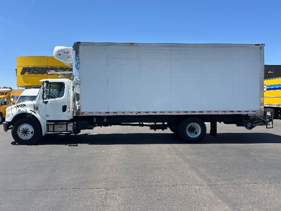 Refrigerated Truck-Light and Medium Duty Trucks-Freightliner-2020-M2-Phoenix-AZ-149,234\n\t\tmiles-$ 70,500 - Image 4
