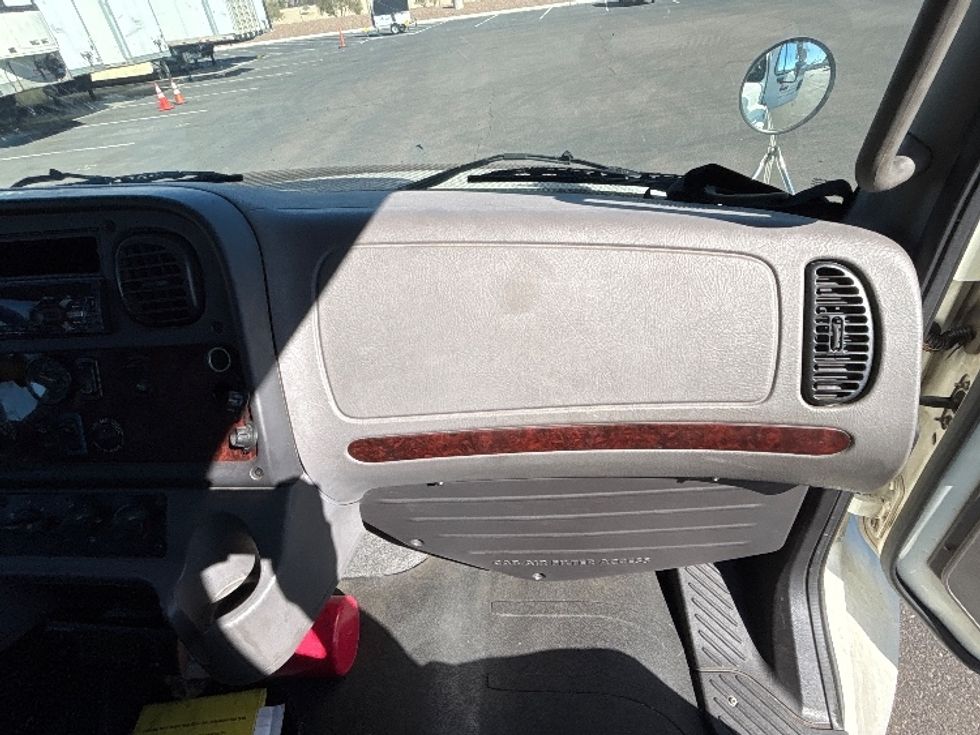 Refrigerated Truck-Light and Medium Duty Trucks-Freightliner-2020-M2-Phoenix-AZ-151,536\n\t\tmiles-$ 65,250 - Image 21