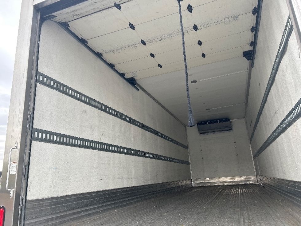 Refrigerated Truck-Light and Medium Duty Trucks-Freightliner-2020-M2-Phoenix-AZ-158,063\n\t\tmiles-$ 65,000 - Image 11