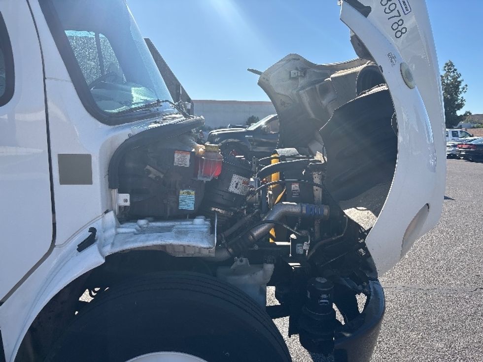 Refrigerated Truck-Light and Medium Duty Trucks-Freightliner-2020-M2-Phoenix-AZ-160,855\n\t\tmiles-$ 67,250 - Image 23