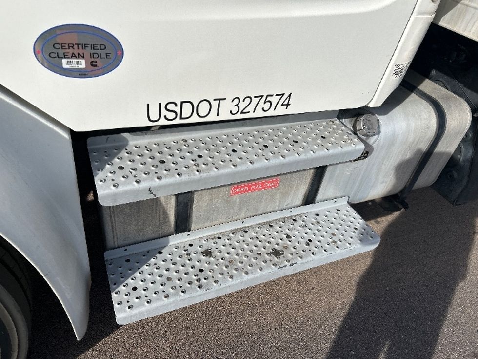 Refrigerated Truck-Light and Medium Duty Trucks-Freightliner-2020-M2-Phoenix-AZ-172,109\n\t\tmiles-$ 65,750 - Image 29