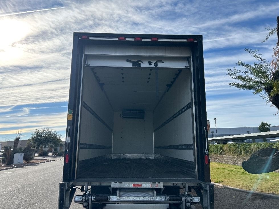 Refrigerated Truck-Light and Medium Duty Trucks-Freightliner-2020-M2-Phoenix-AZ-172,109\n\t\tmiles-$ 65,750 - Image 8