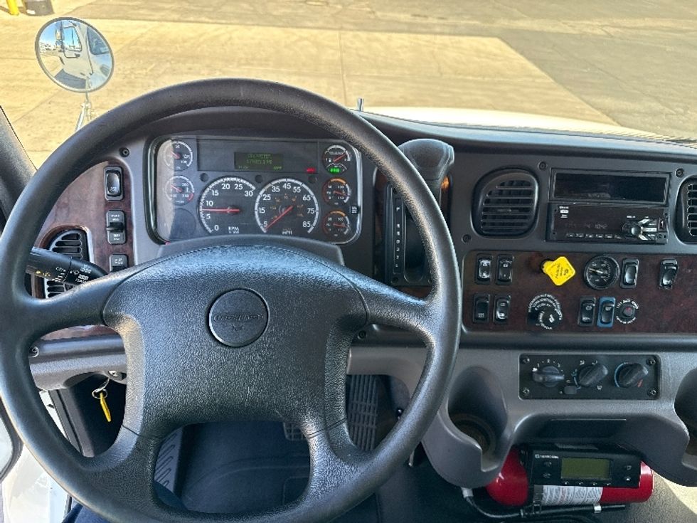 Refrigerated Truck-Light and Medium Duty Trucks-Freightliner-2020-M2-Phoenix-AZ-179,005\n\t\tmiles-$ 61,250 - Image 18