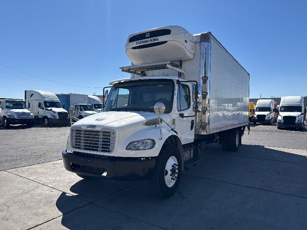 Refrigerated Truck-Light and Medium Duty Trucks-Freightliner-2020-M2-Phoenix-AZ-179,005\n\t\tmiles-$ 61,250 - Image 3