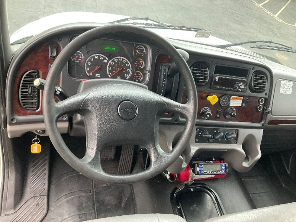 Refrigerated Truck-Light and Medium Duty Trucks-Freightliner-2020-M2-Phoenix-AZ-183,614\n\t\tmiles-$ 63,250 - Image 18