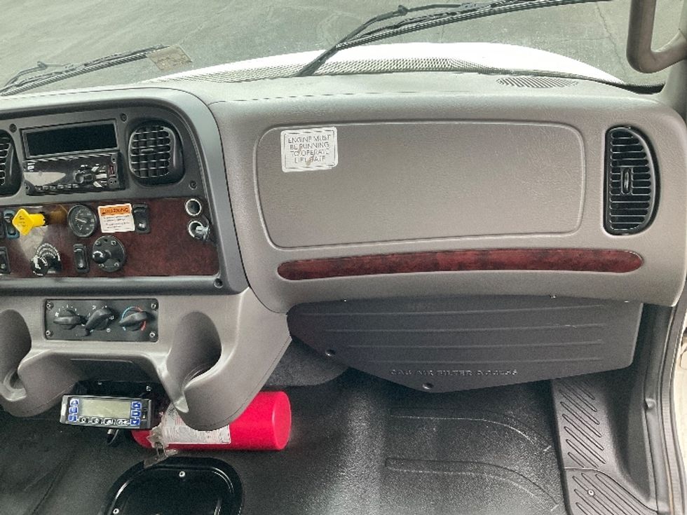 Refrigerated Truck-Light and Medium Duty Trucks-Freightliner-2020-M2-Phoenix-AZ-183,614\n\t\tmiles-$ 63,250 - Image 21