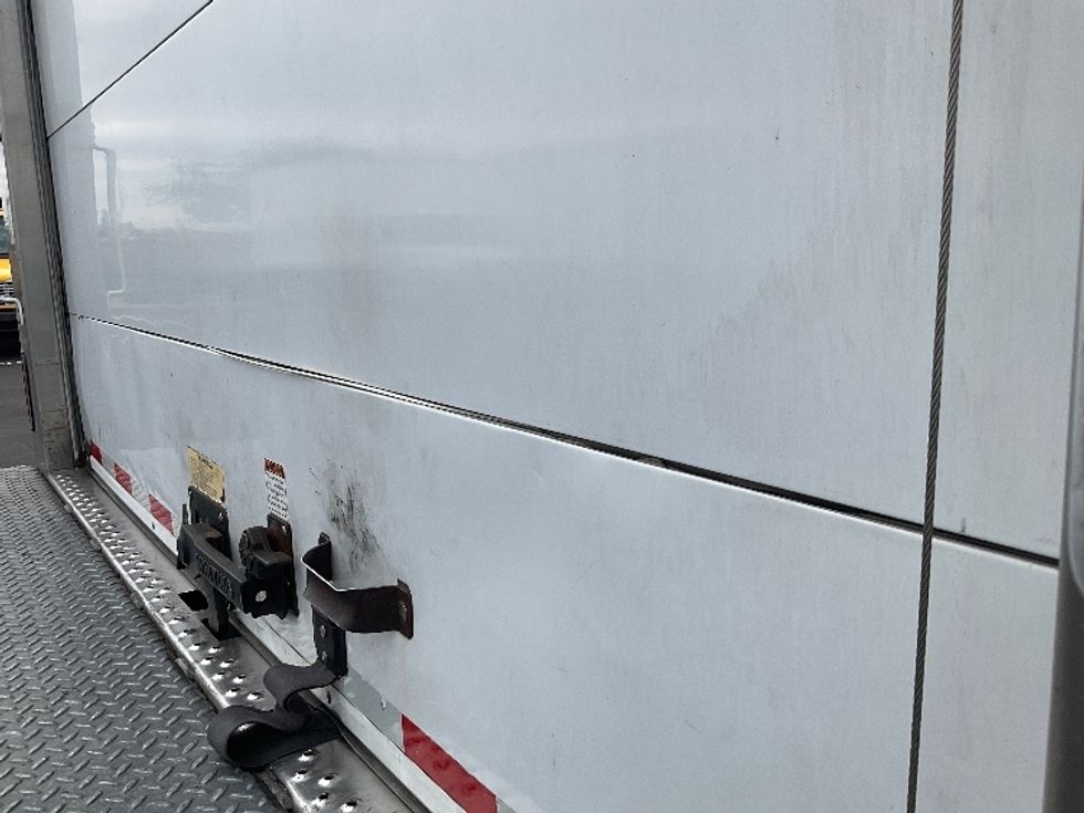 Refrigerated Truck-Light and Medium Duty Trucks-Freightliner-2020-M2-Phoenix-AZ-183,614\n\t\tmiles-$ 63,250 - Image 28