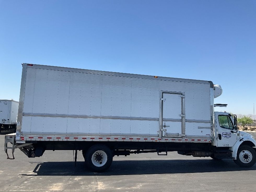 Refrigerated Truck-Light and Medium Duty Trucks-Freightliner-2020-M2-Phoenix-AZ-198,399\n\t\tmiles-$ 61,750 - Image 15