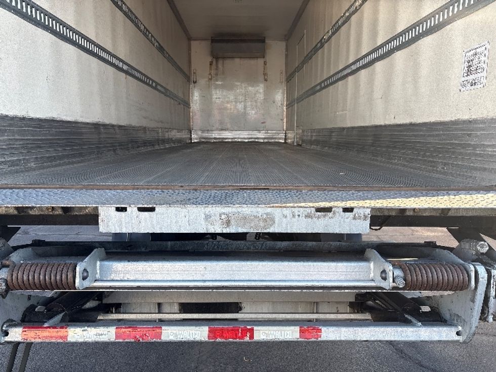 Refrigerated Truck-Light and Medium Duty Trucks-Freightliner-2020-M2-Phoenix-AZ-218,102\n\t\tmiles-$ 54,000 - Image 10